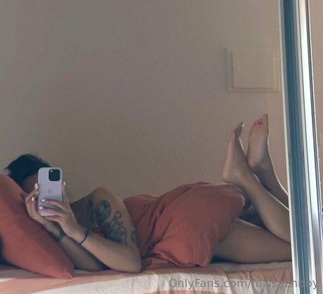 missaznbby modèle magnifique archive