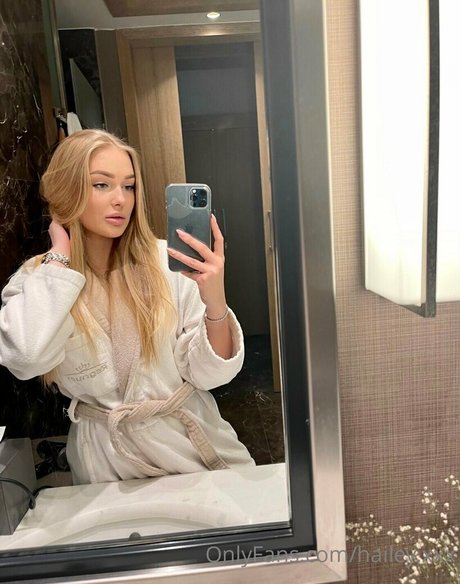 hailey xxx mannequin photos