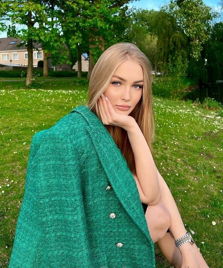 hailey xxx étoile sympa galeries