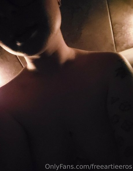 freeartieeros modèle magnifique images