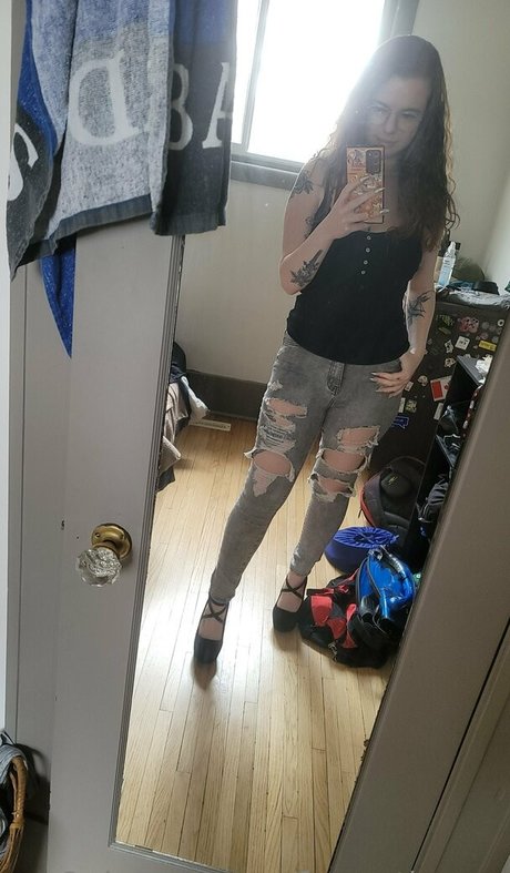 freeartieeros actrice exclusive collection