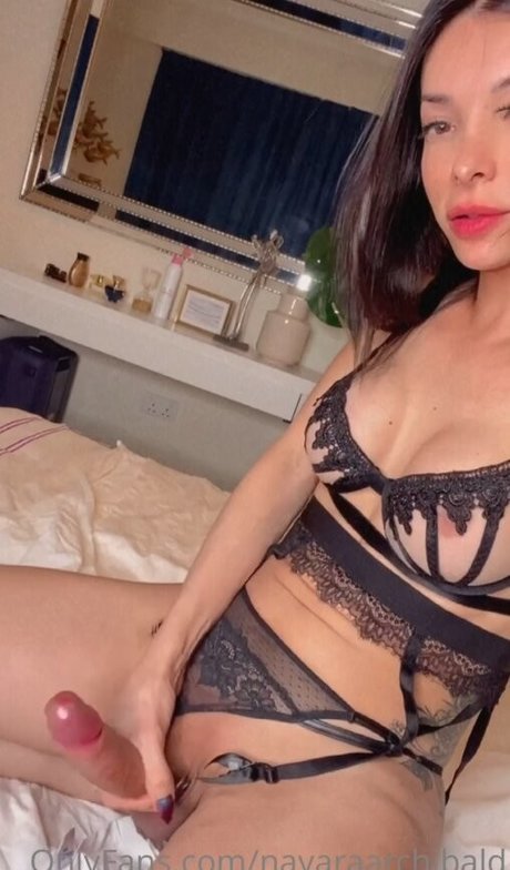 Nayara Archibald belle star du porno collection