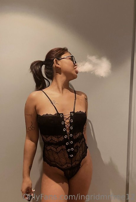 ingridmrfree12 étoile sympa photos