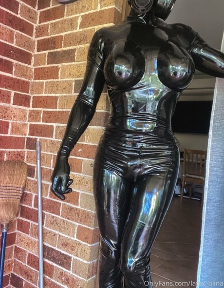 latex alina star du sexe photo