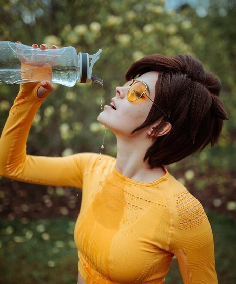 Yugoroforge star du porno érotique galerie