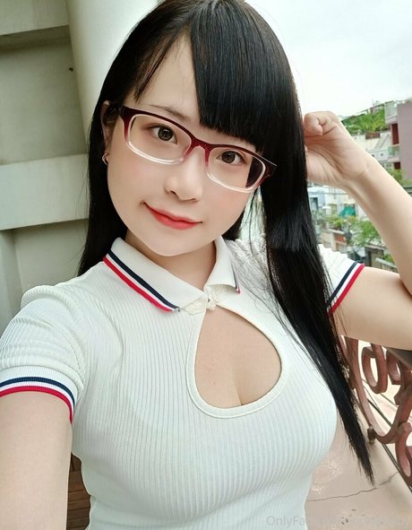 RinzjeBaby art de star du porno galeries