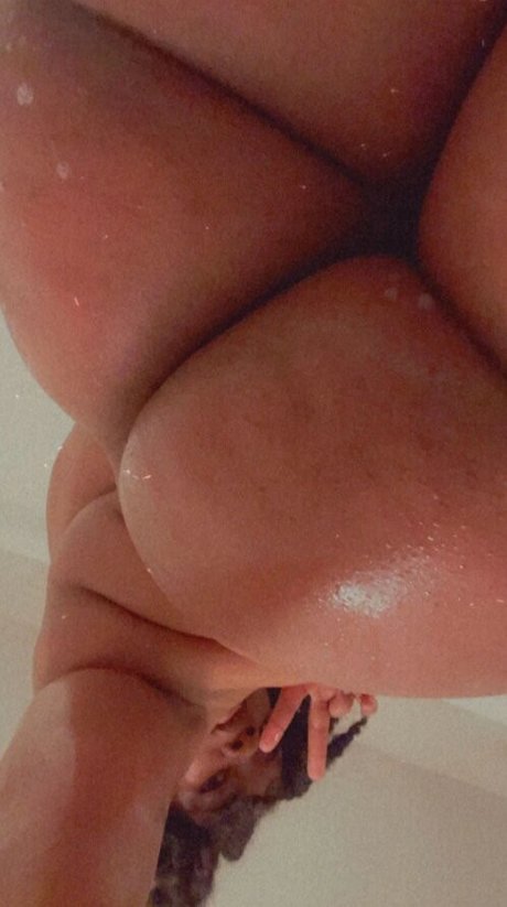 Tyra Sparks modèle xxx galerie