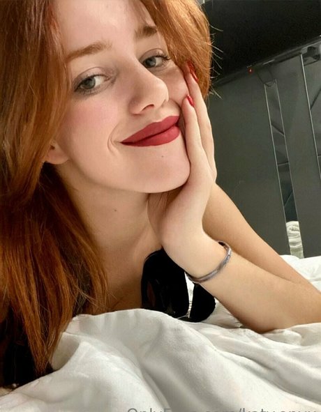 Katy Onyx star du porno sexy image