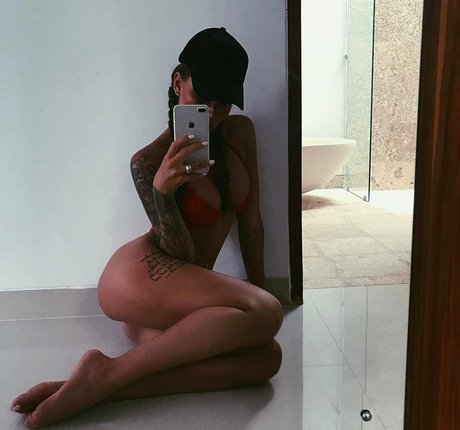 baise lesbienne onlyfans parfait xxx archive