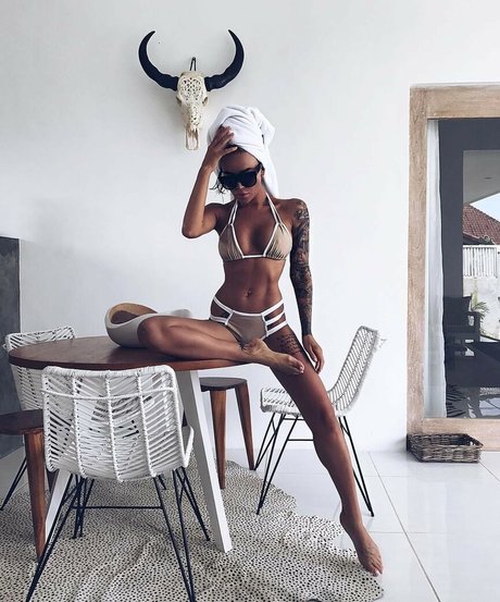 jolie ébène onlyfans porno parfait image