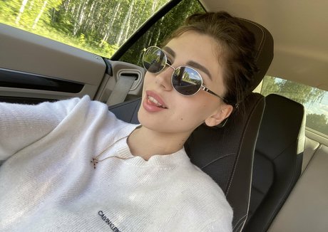 sasha unic modèle xxx galeries