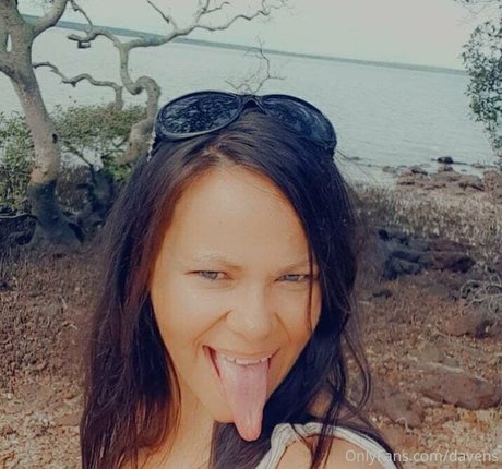 femmes au foyer uniquementfans plutôt sexy image