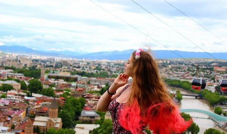 Sasha Shtern haut modèle photos