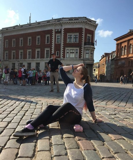 Sasha Shtern actrice pornographique galeries