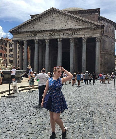 Sasha Shtern modèle érotique galeries