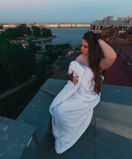 Sasha Shtern modèle adulte galerie