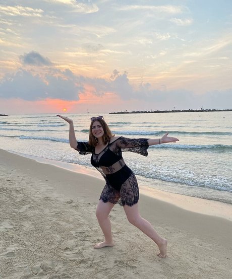 Sasha Shtern star du porno sexy des photos