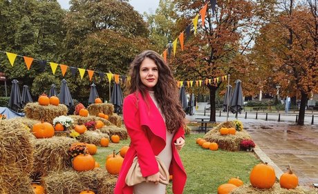 Eliza Stefanova jolie actrice img