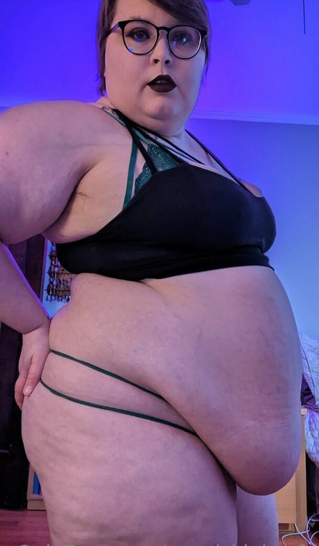 woodskinkcafe jolie actrice img