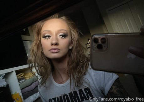 royalxo free actrice porno photo