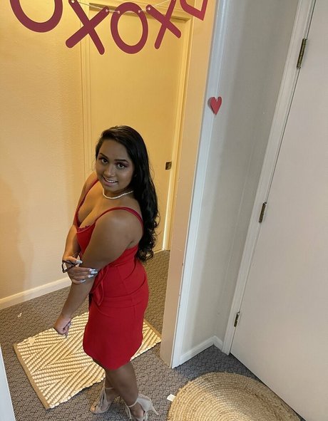 plage milf onlyfans nu exclusif image