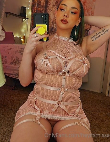 yeswecannabliss star exclusive image