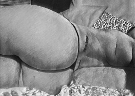 Kittycourty actrice pornographique images