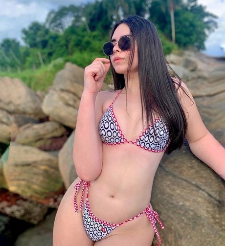 Christina Cleon étoile xxx galerie