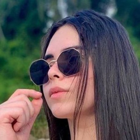 Christina Cleon étoile érotique photos