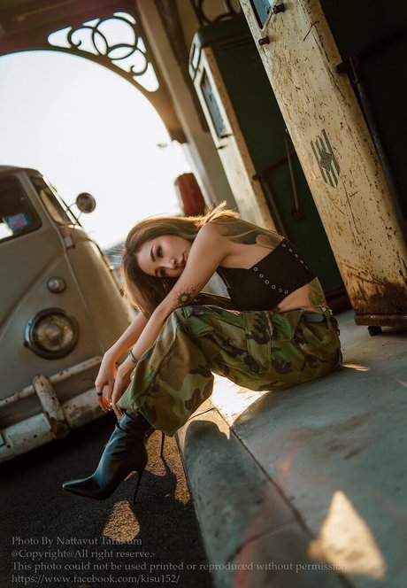 chaly xx xxx star du porno galerie