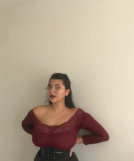 mariée onlyfans sexy jolie photos