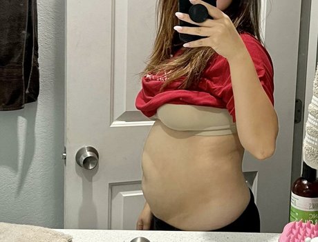 ThickAzn mannequin photo