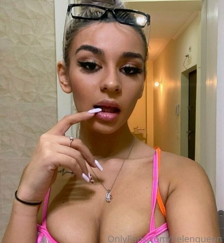 Helenqueen star du porno belle images