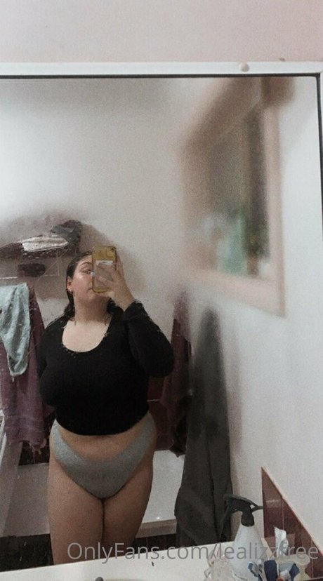 lealizzfree étoile galerie