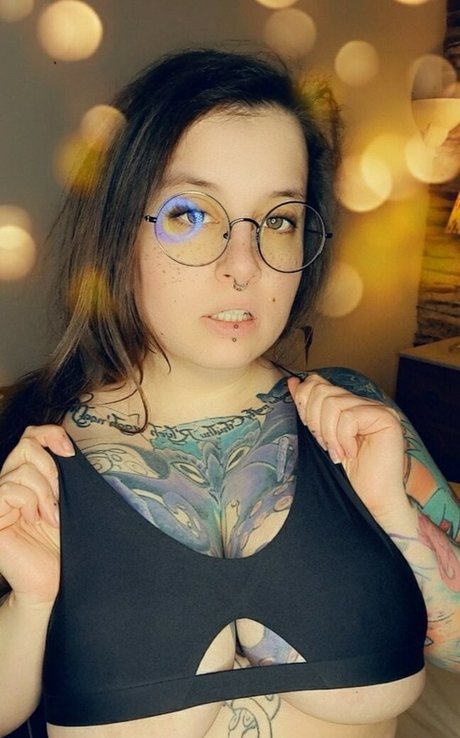 Sookiki actrice sexy img