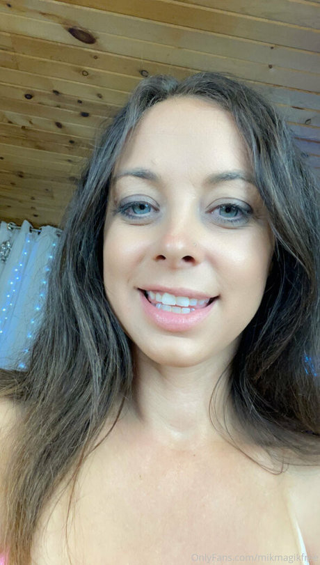 Mikmagik star du porno nue photo