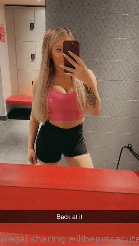 ébène pegging onlyfans meilleur nu des photos