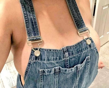 Salaciouspeachy star du porno chaude img