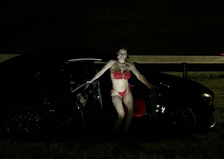 yusimee actrice sexy galeries