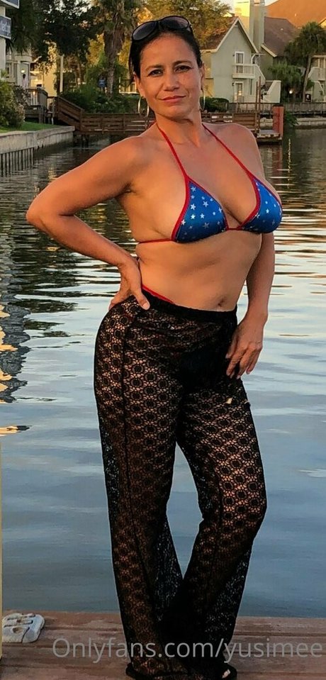 asiatique gratuit onlyfans assez hd image