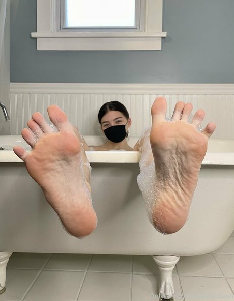 solelydawn modèle exclusif image