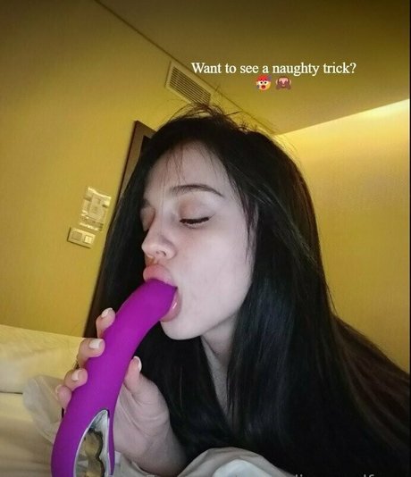 anniediamondfree modèle pornographique img