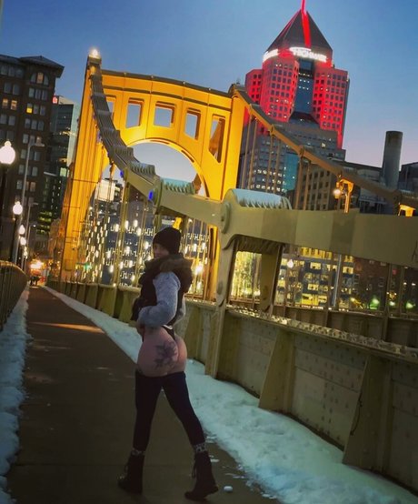 JoyLynn G modèle porno image