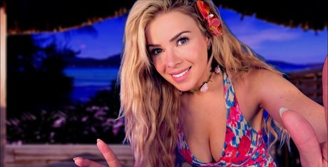 Scottish Murmurs actrice sexy photo