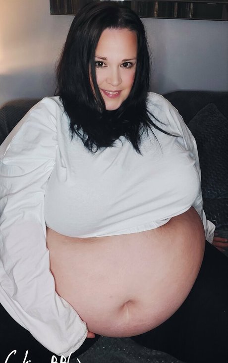 brunette onlyfans belle hd images