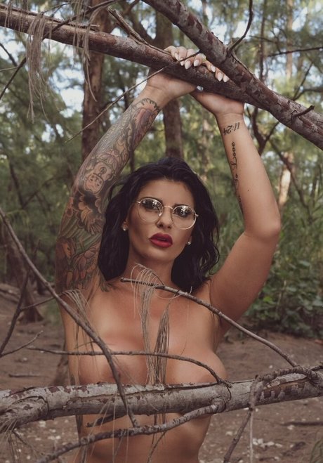 Itsnikkyfoxx modèle porno images