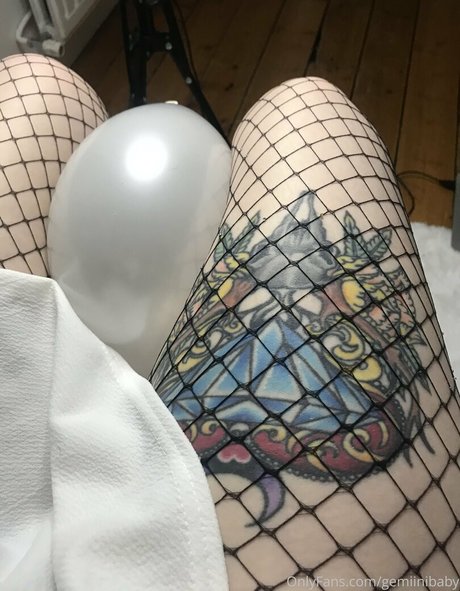 gemiinibaby étoile érotique collection