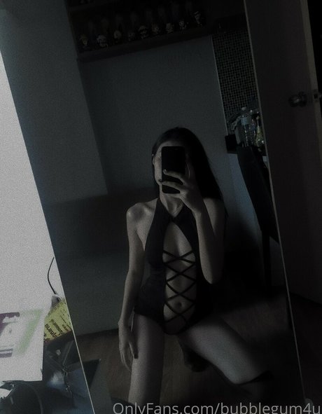 bubblegum4u actrice adulte archive