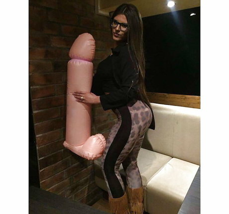 soirée orgie uniquement pour les fans gratuit sympa image