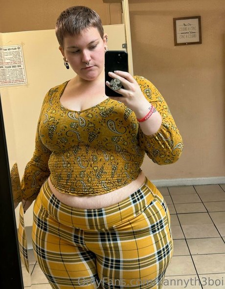 xannyth3boi jolie actrice photos